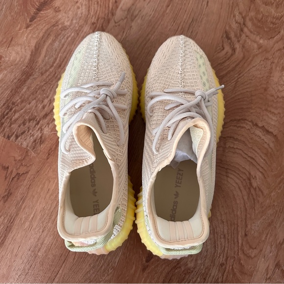 Flax Yeezy 350 - Picture 5 of 6